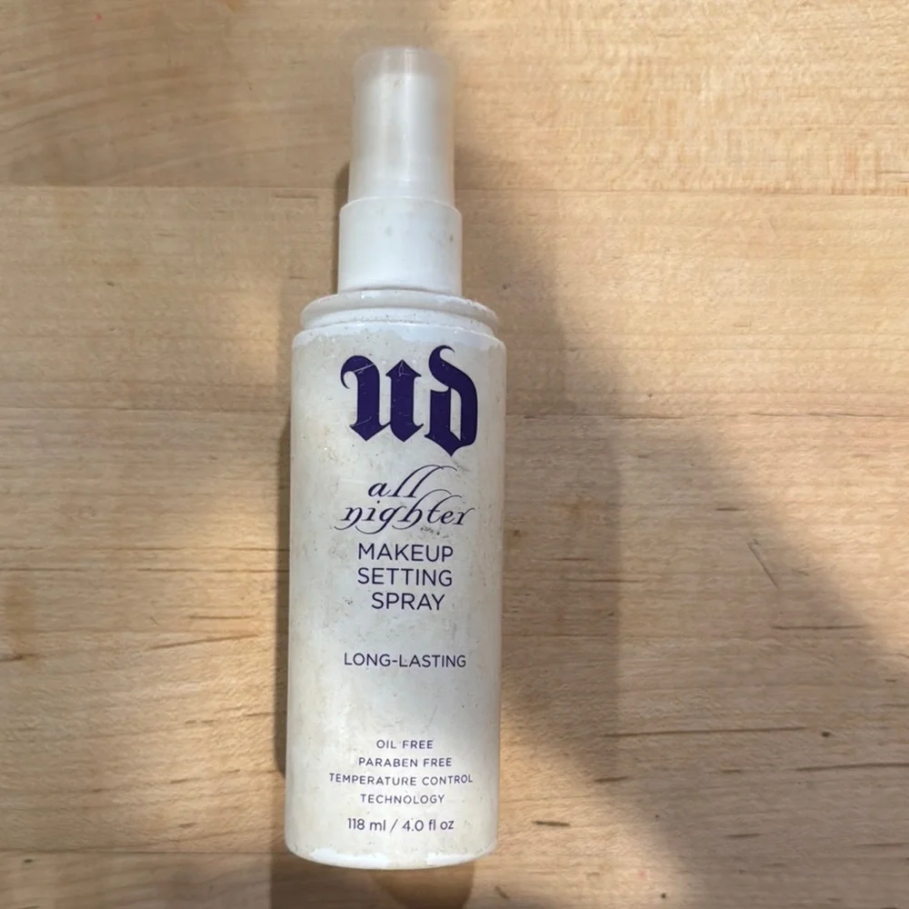 Urban Decay All Nighter Makeup Setting Spray - Long-Lasting